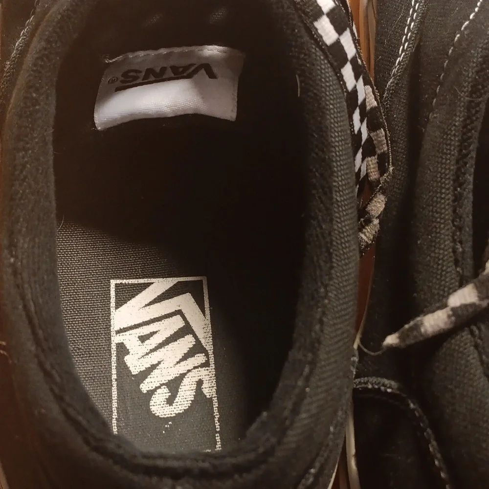 Vans Mens Sneakers Size 9.5